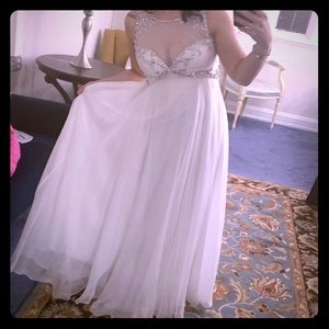 Size 4 wedding gown with pearls and rhinestones